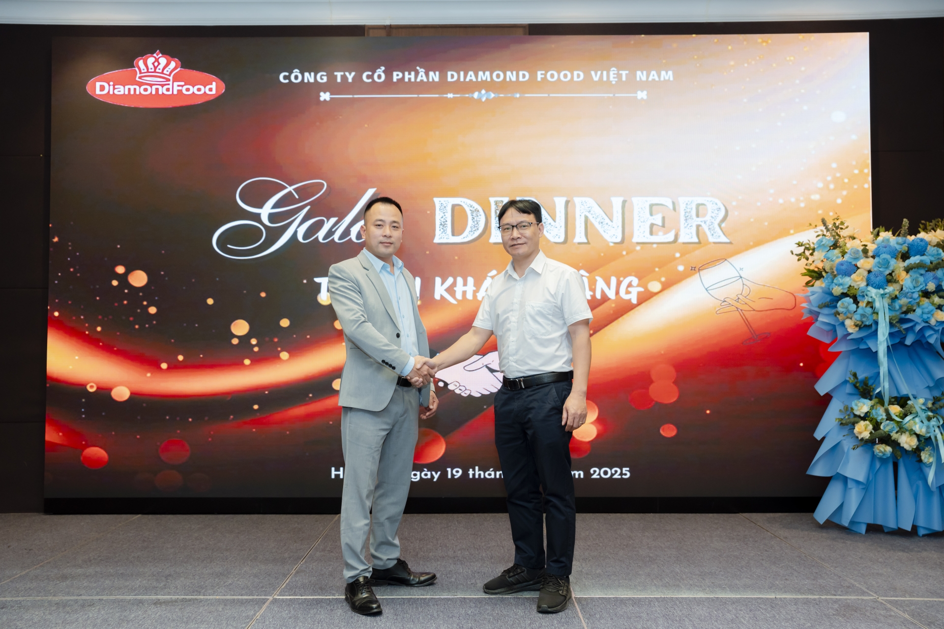 TRI ÂN KHÁCH HÀNG (19/03/2025)