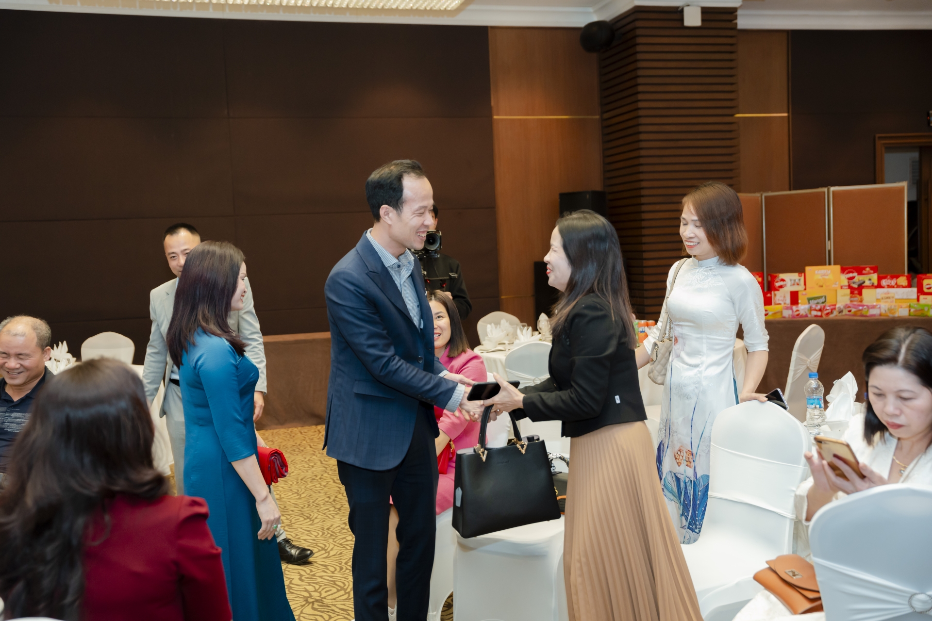 TRI ÂN KHÁCH HÀNG (19/03/2025)