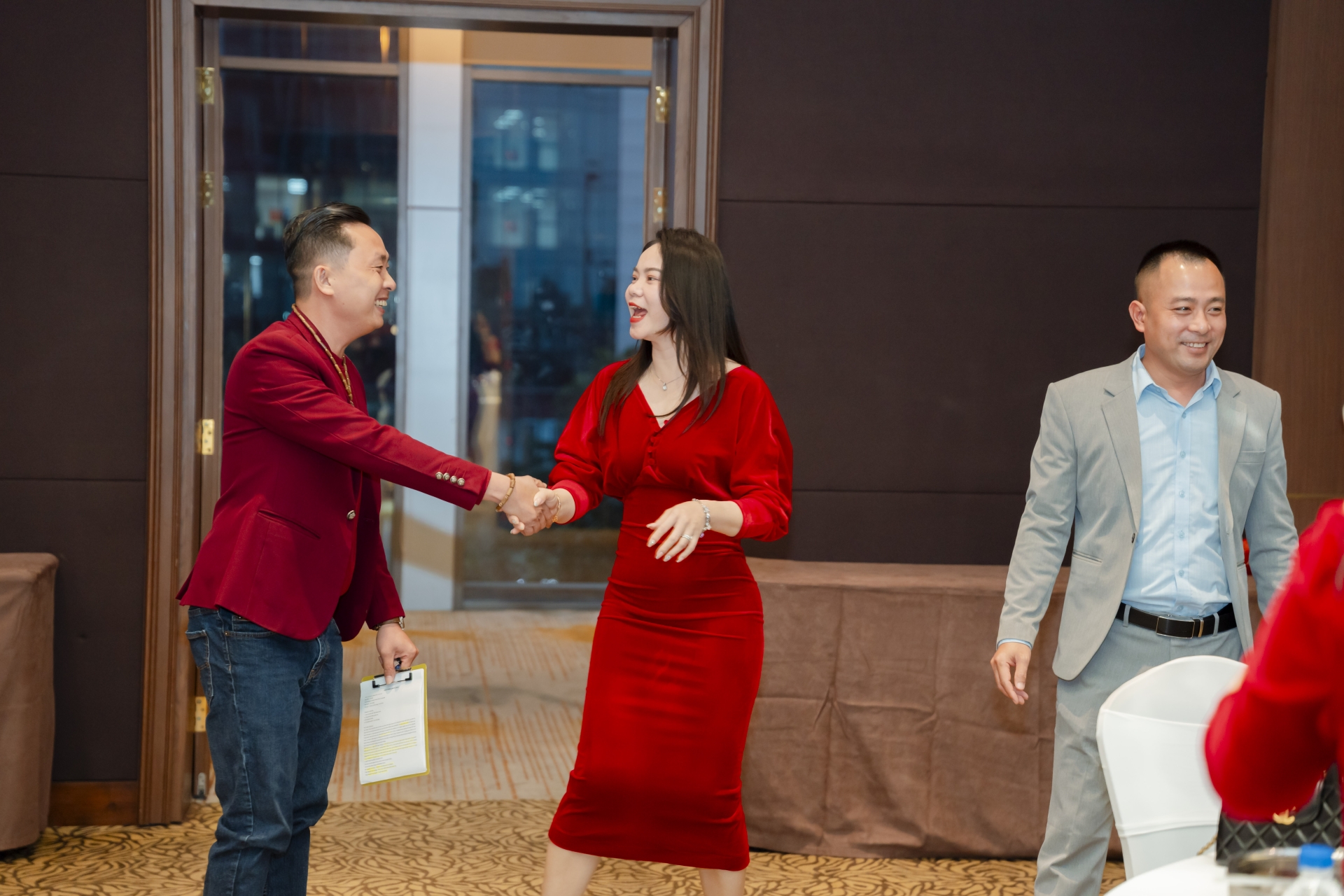 TRI ÂN KHÁCH HÀNG (19/03/2025)