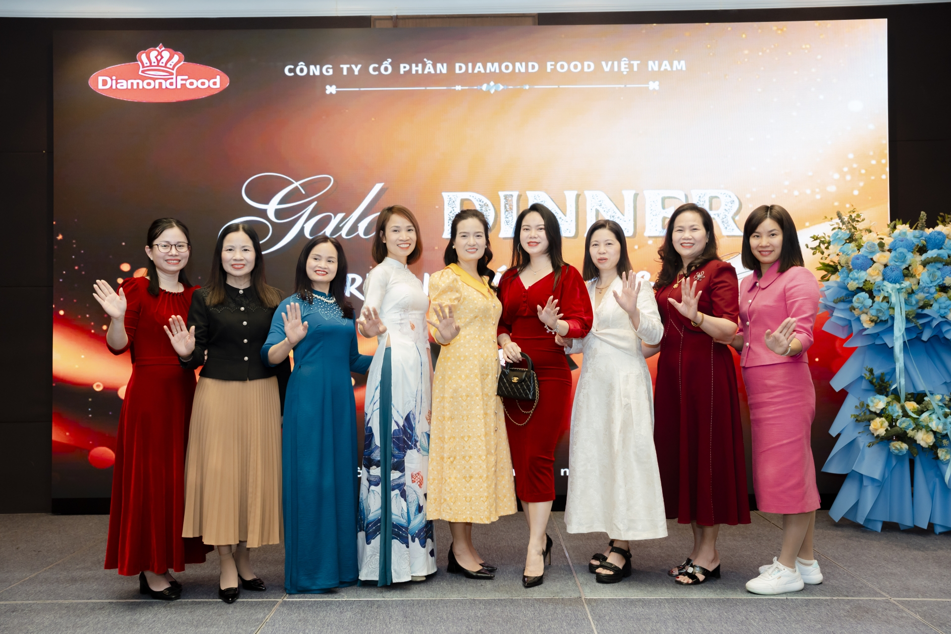 TRI ÂN KHÁCH HÀNG (19/03/2025)