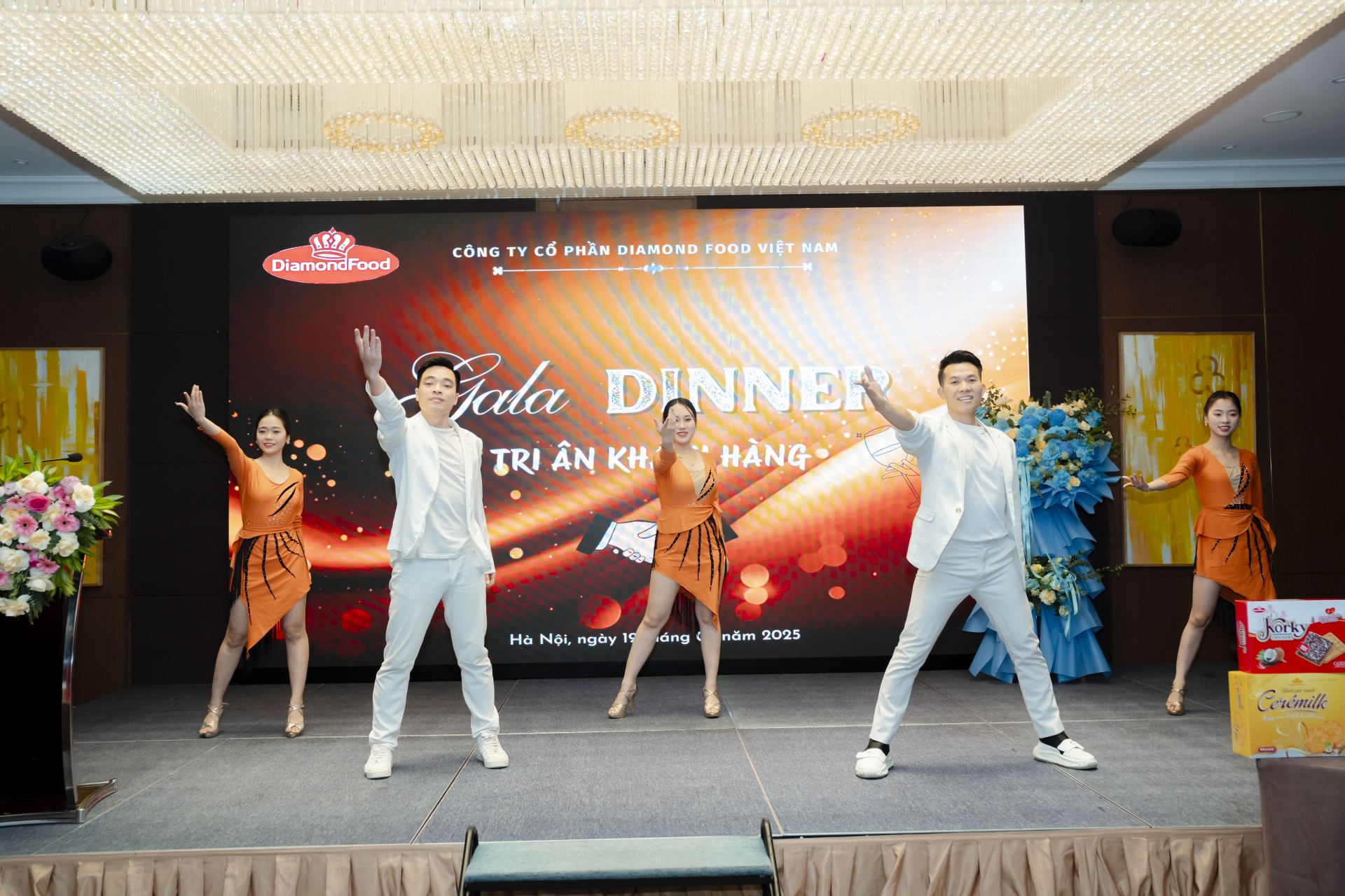 TRI ÂN KHÁCH HÀNG (19/03/2025)