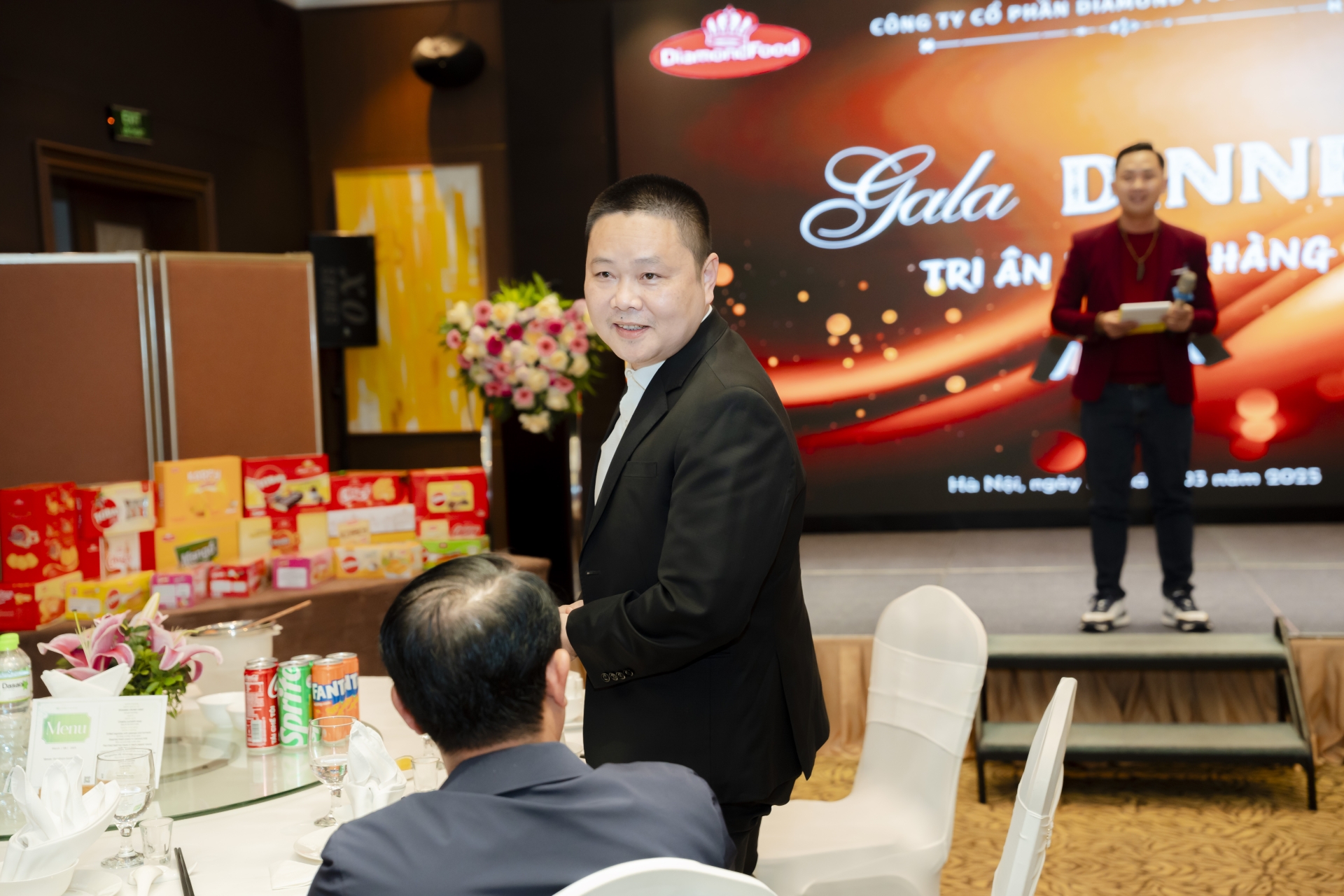 TRI ÂN KHÁCH HÀNG (19/03/2025)