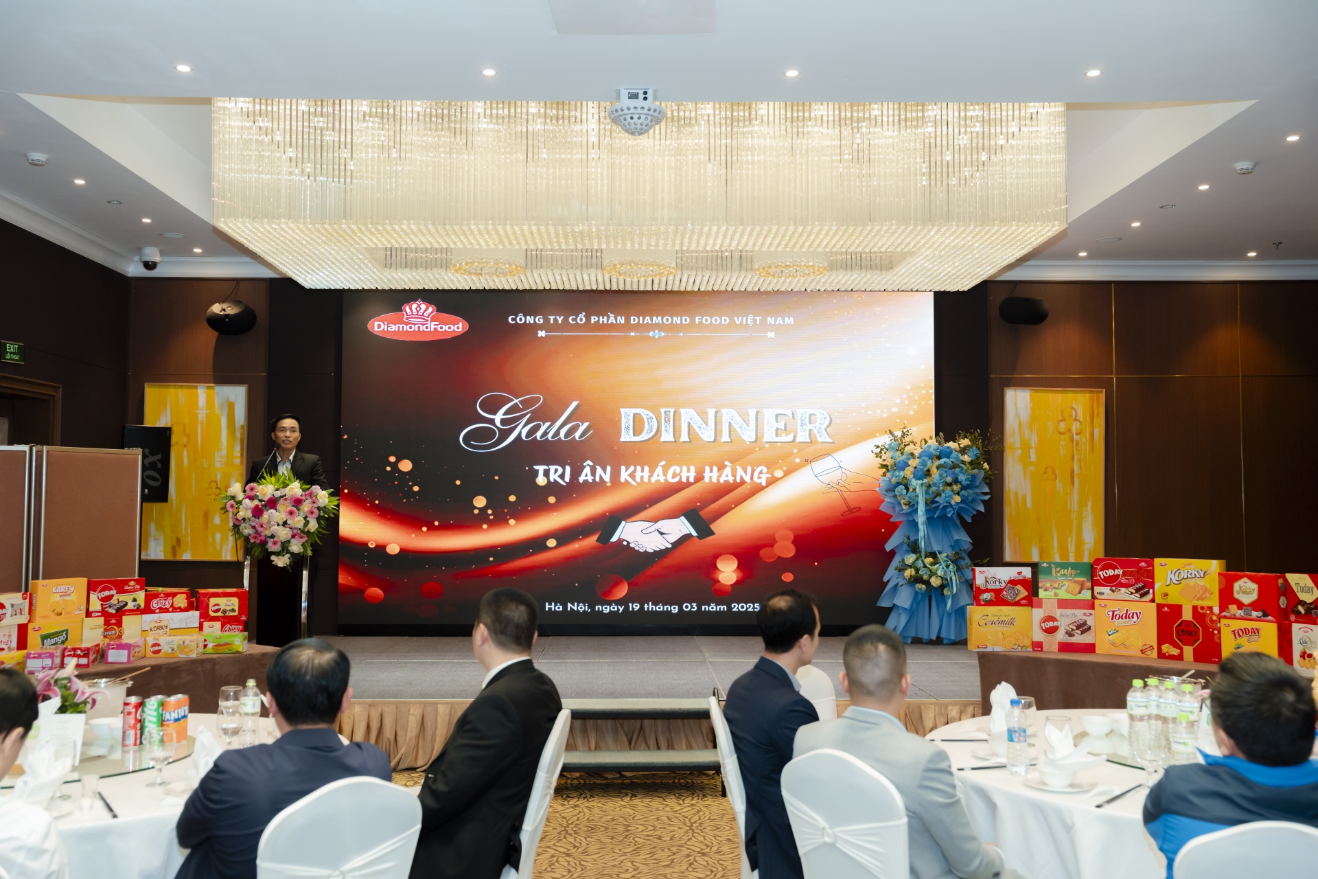 TRI ÂN KHÁCH HÀNG (19/03/2025)