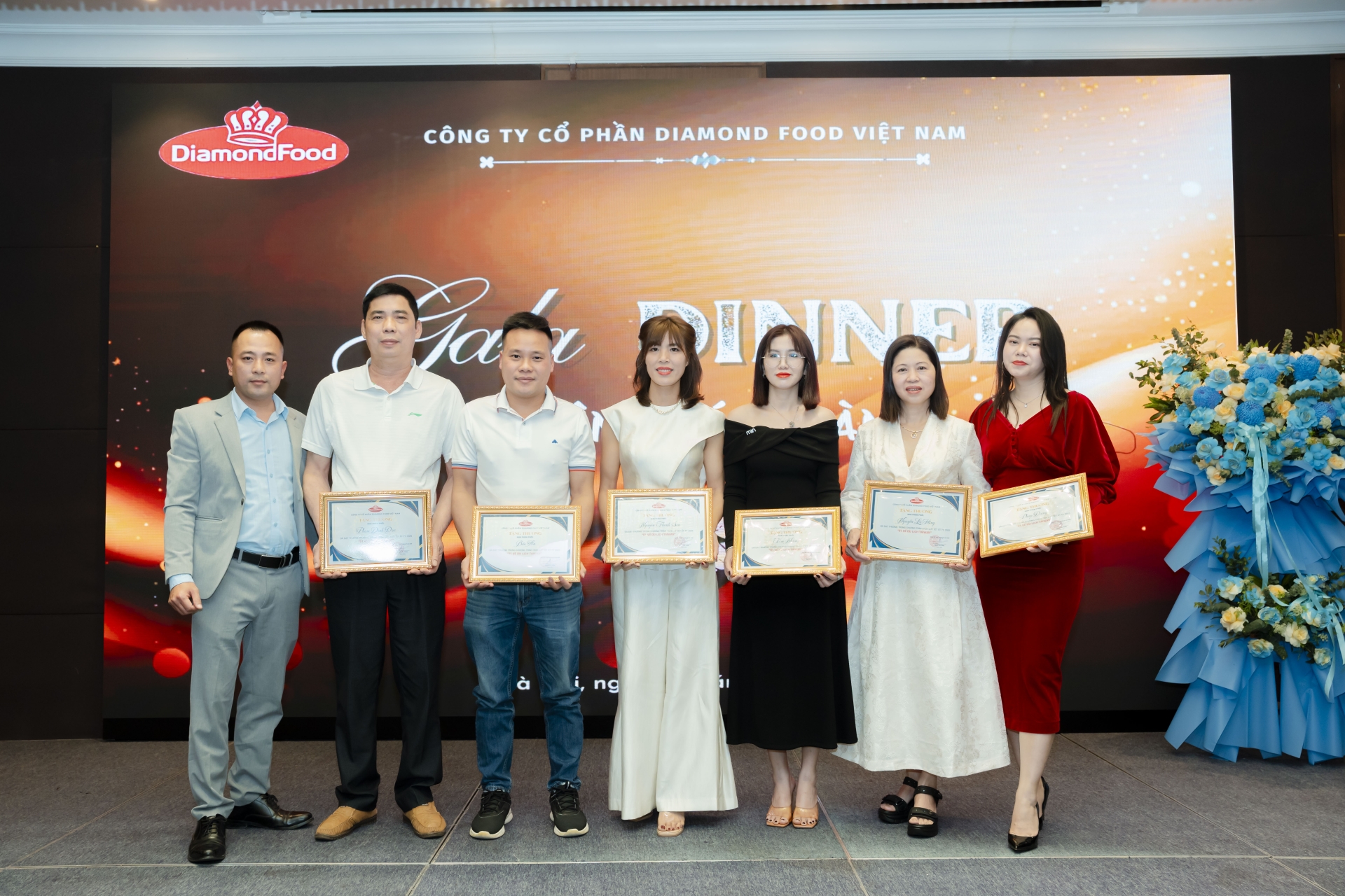 TRI ÂN KHÁCH HÀNG (19/03/2025)