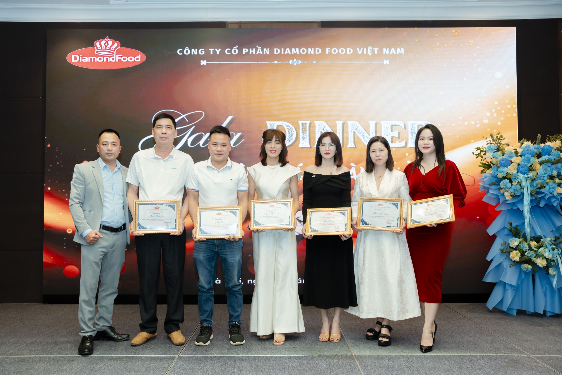 TRI ÂN KHÁCH HÀNG (19/03/2025)