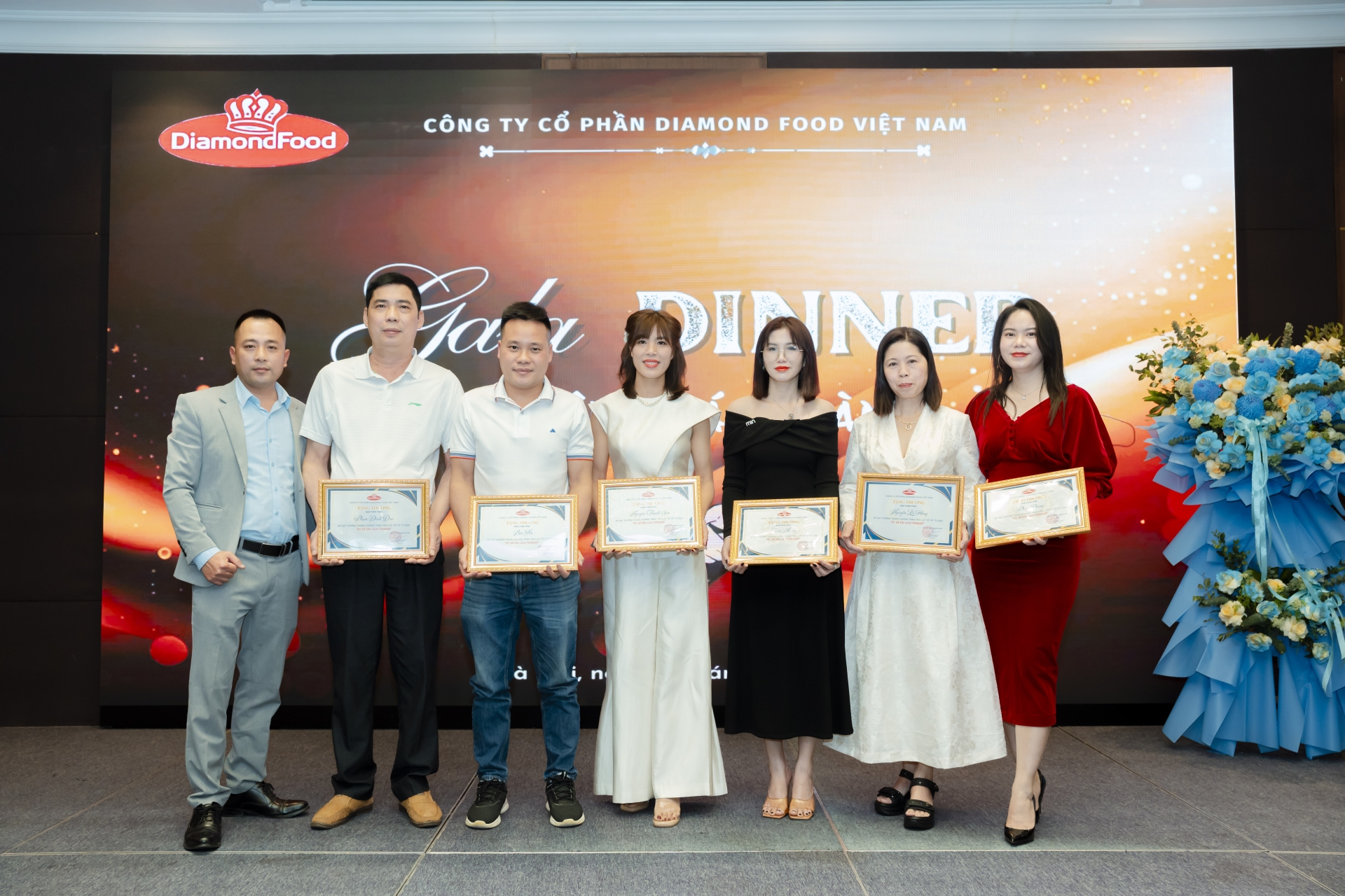 TRI ÂN KHÁCH HÀNG (19/03/2025)