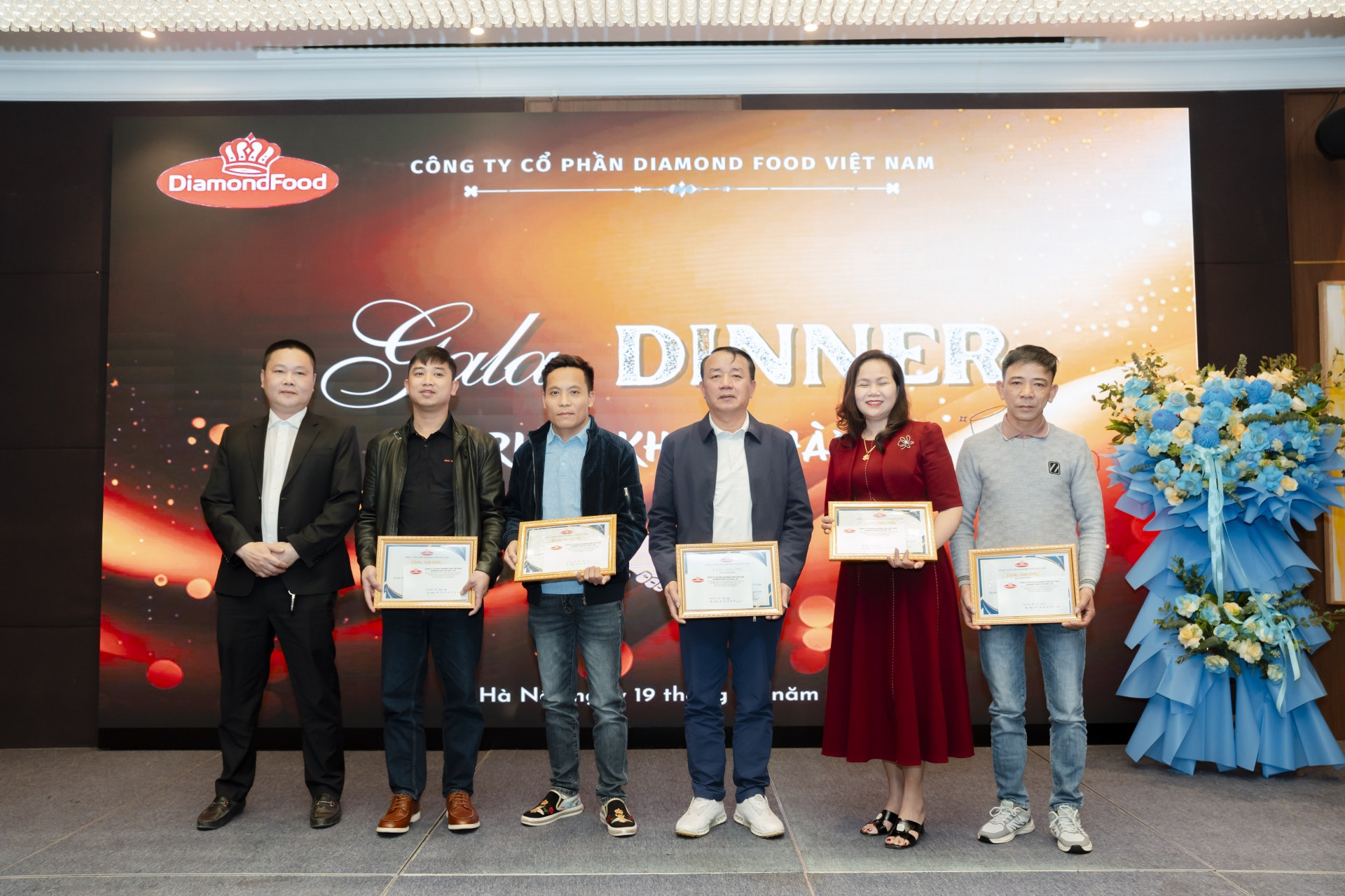 TRI ÂN KHÁCH HÀNG (19/03/2025)