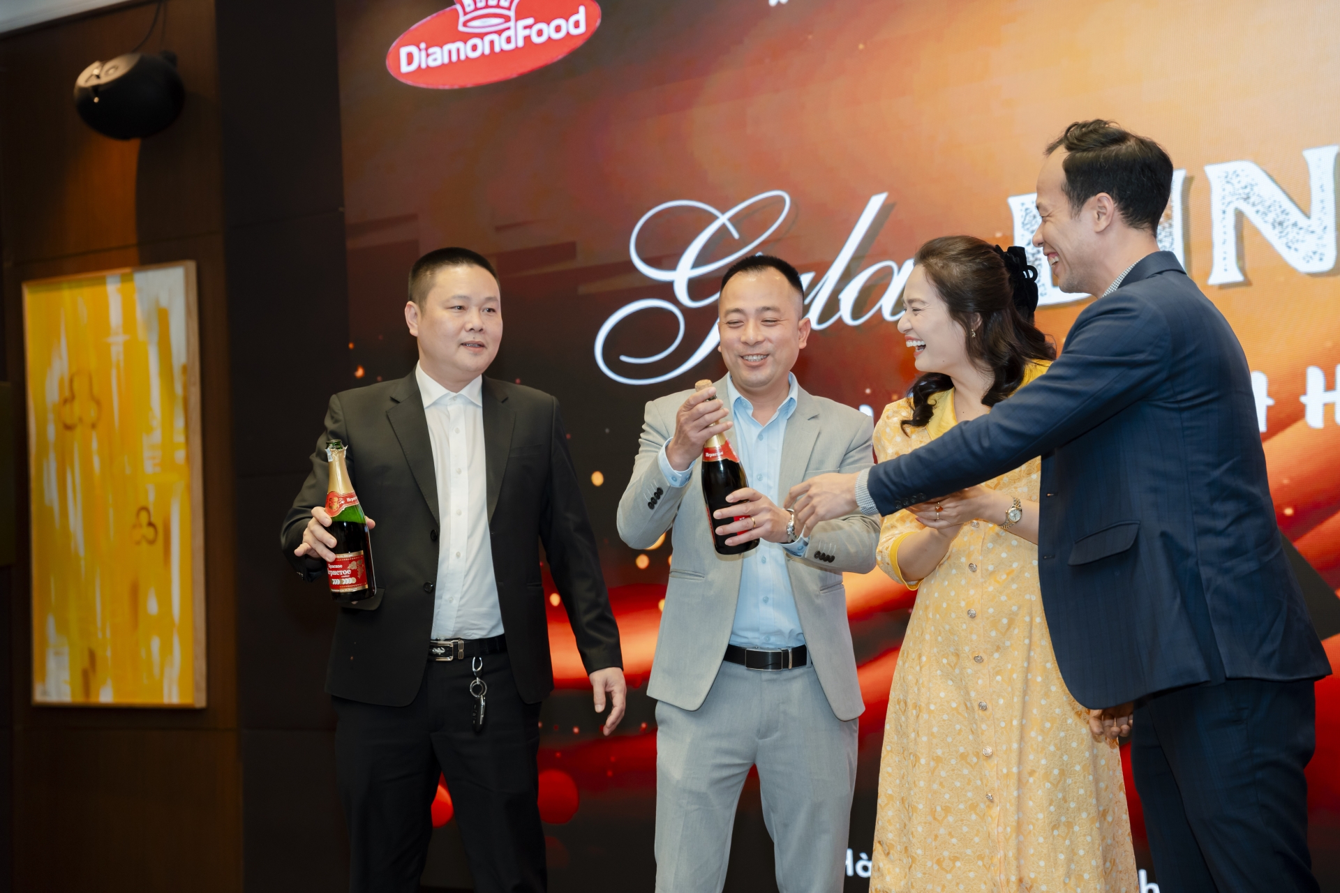 TRI ÂN KHÁCH HÀNG (19/03/2025)