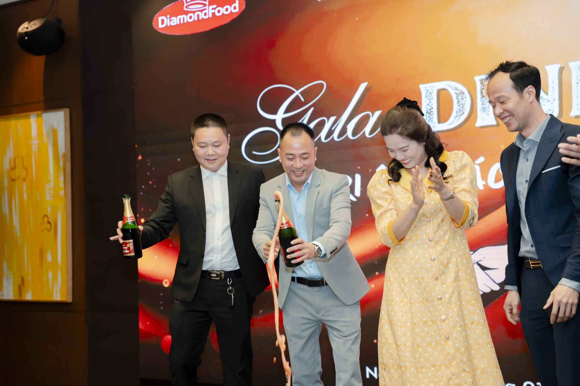 TRI ÂN KHÁCH HÀNG (19/03/2025)