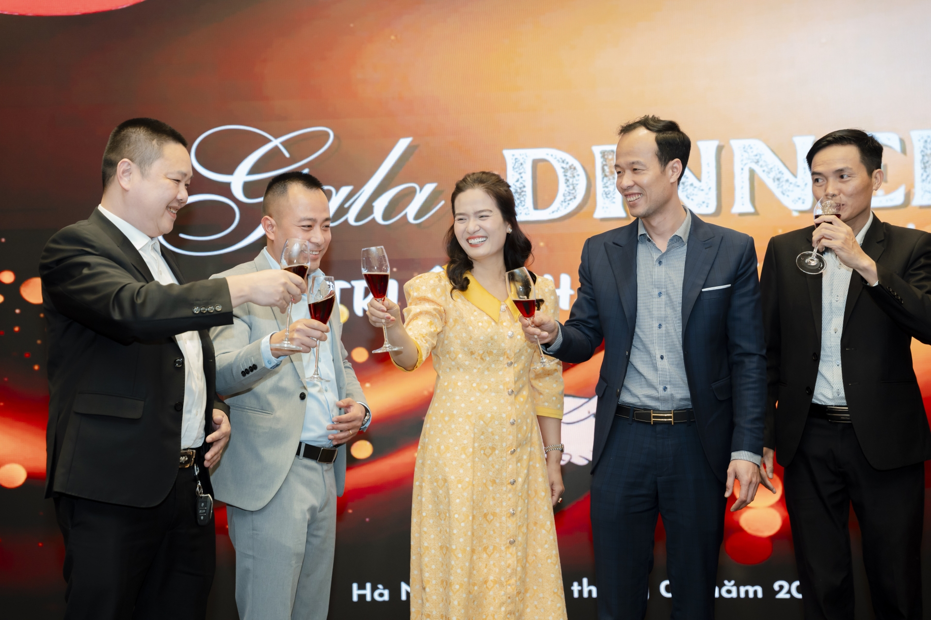 TRI ÂN KHÁCH HÀNG (19/03/2025)