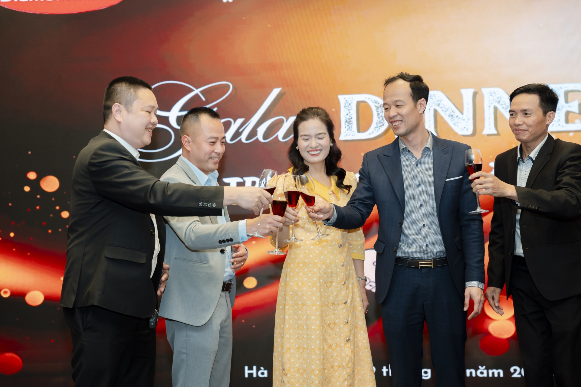 TRI ÂN KHÁCH HÀNG (19/03/2025)