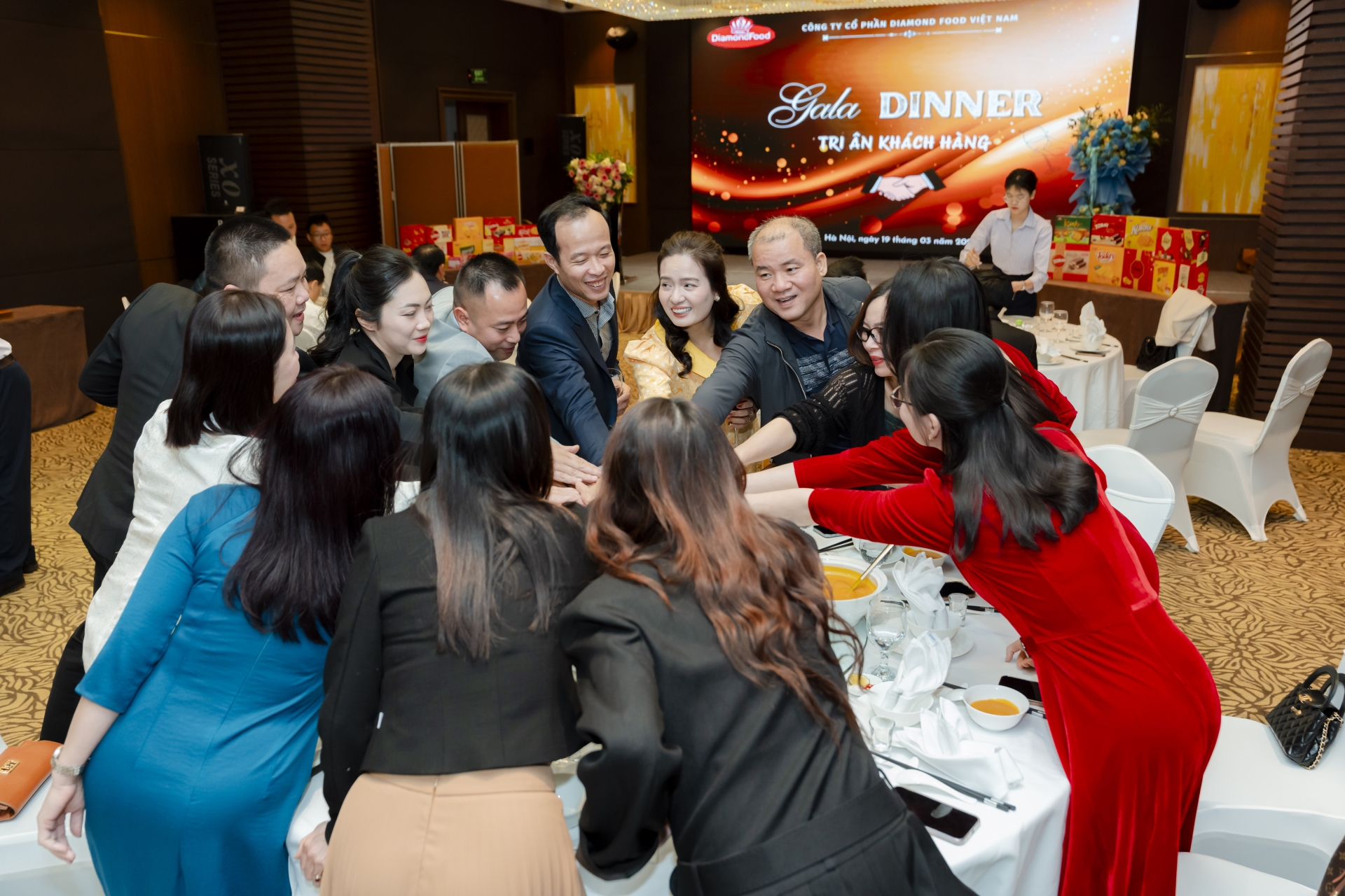 TRI ÂN KHÁCH HÀNG (19/03/2025)