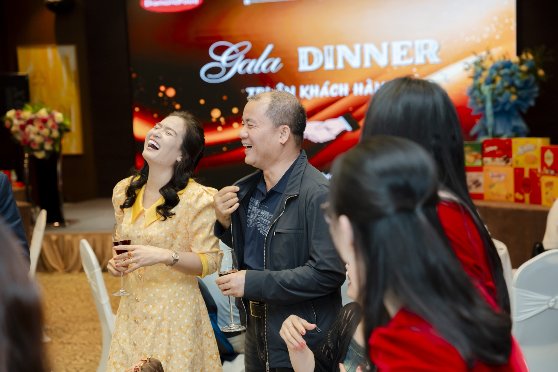 TRI ÂN KHÁCH HÀNG (19/03/2025)