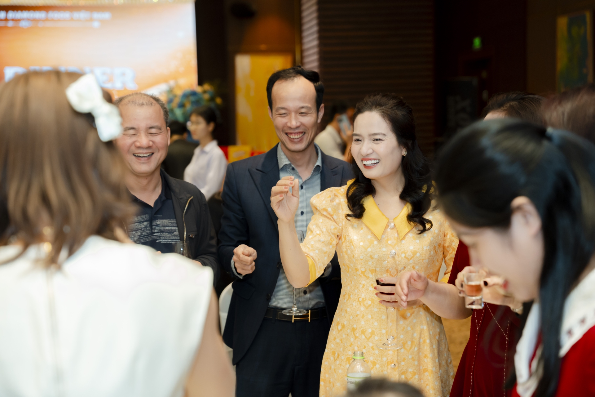 TRI ÂN KHÁCH HÀNG (19/03/2025)