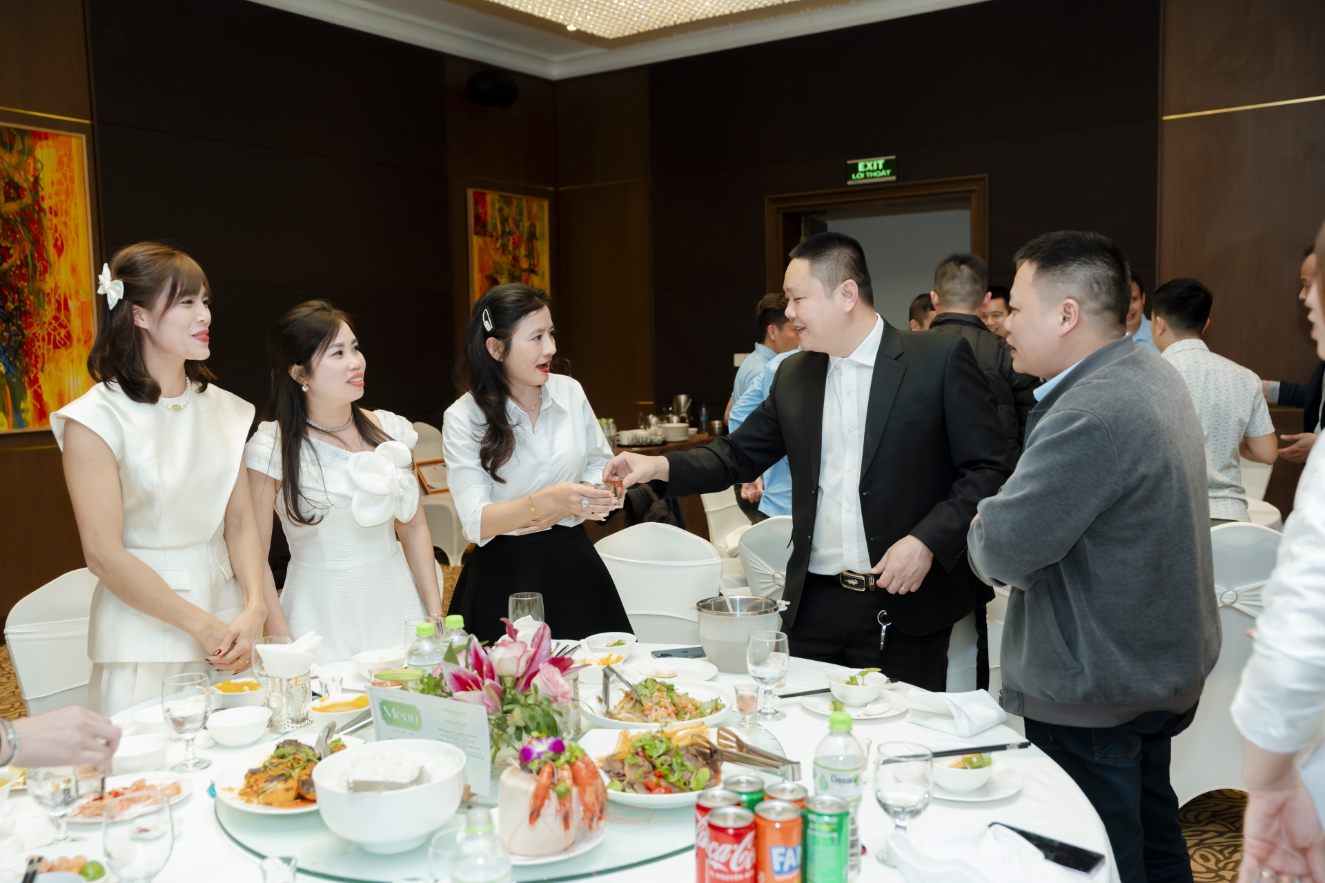 TRI ÂN KHÁCH HÀNG (19/03/2025)