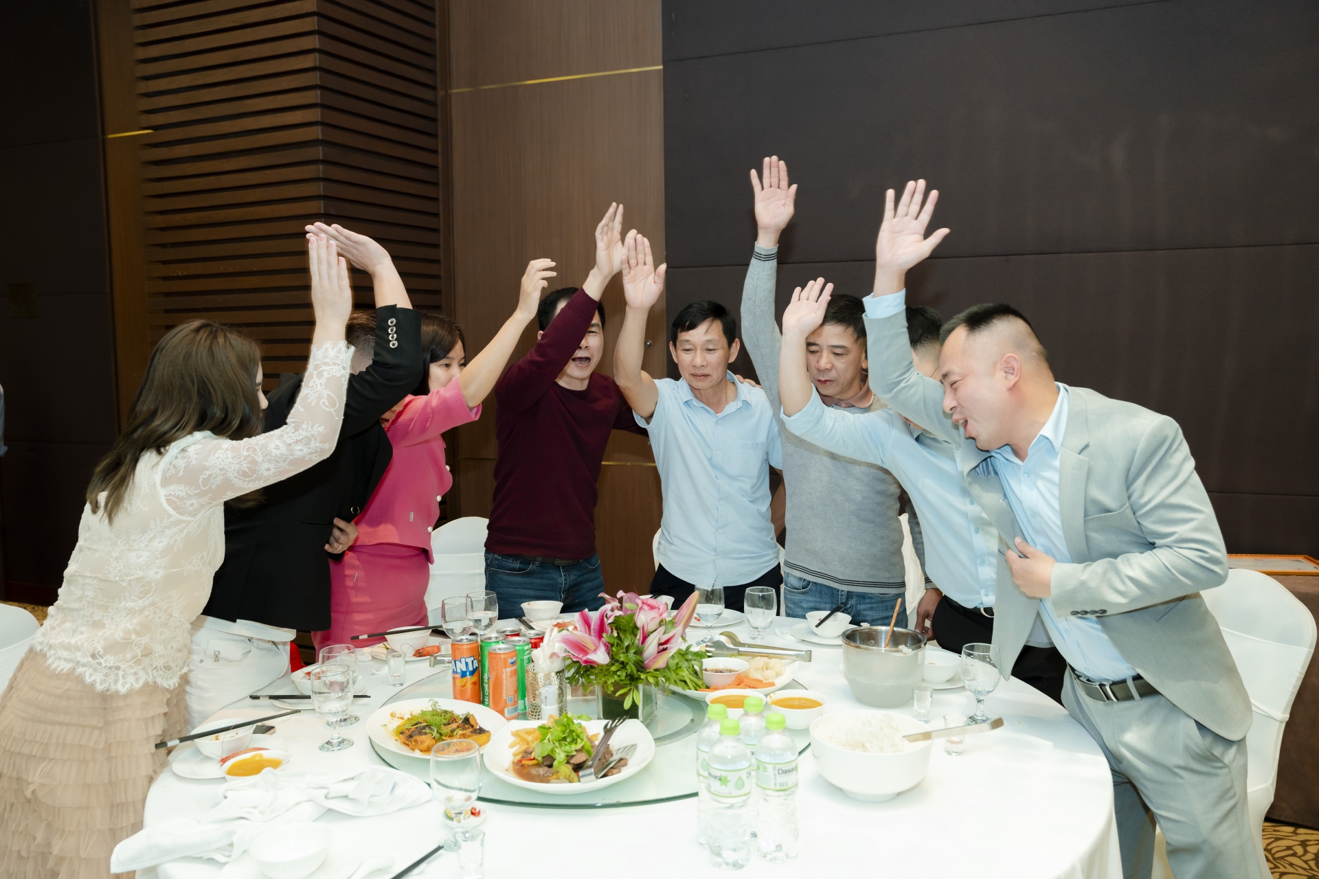 TRI ÂN KHÁCH HÀNG (19/03/2025)