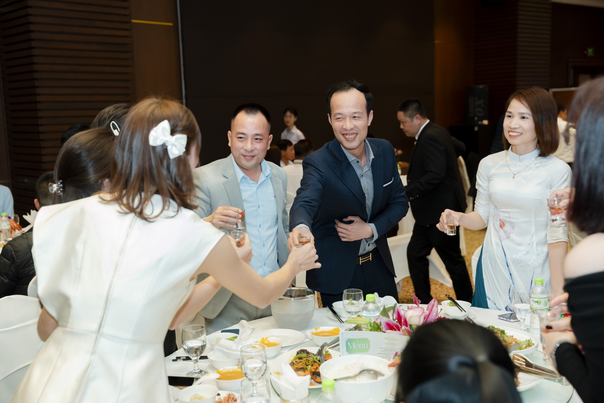 TRI ÂN KHÁCH HÀNG (19/03/2025)