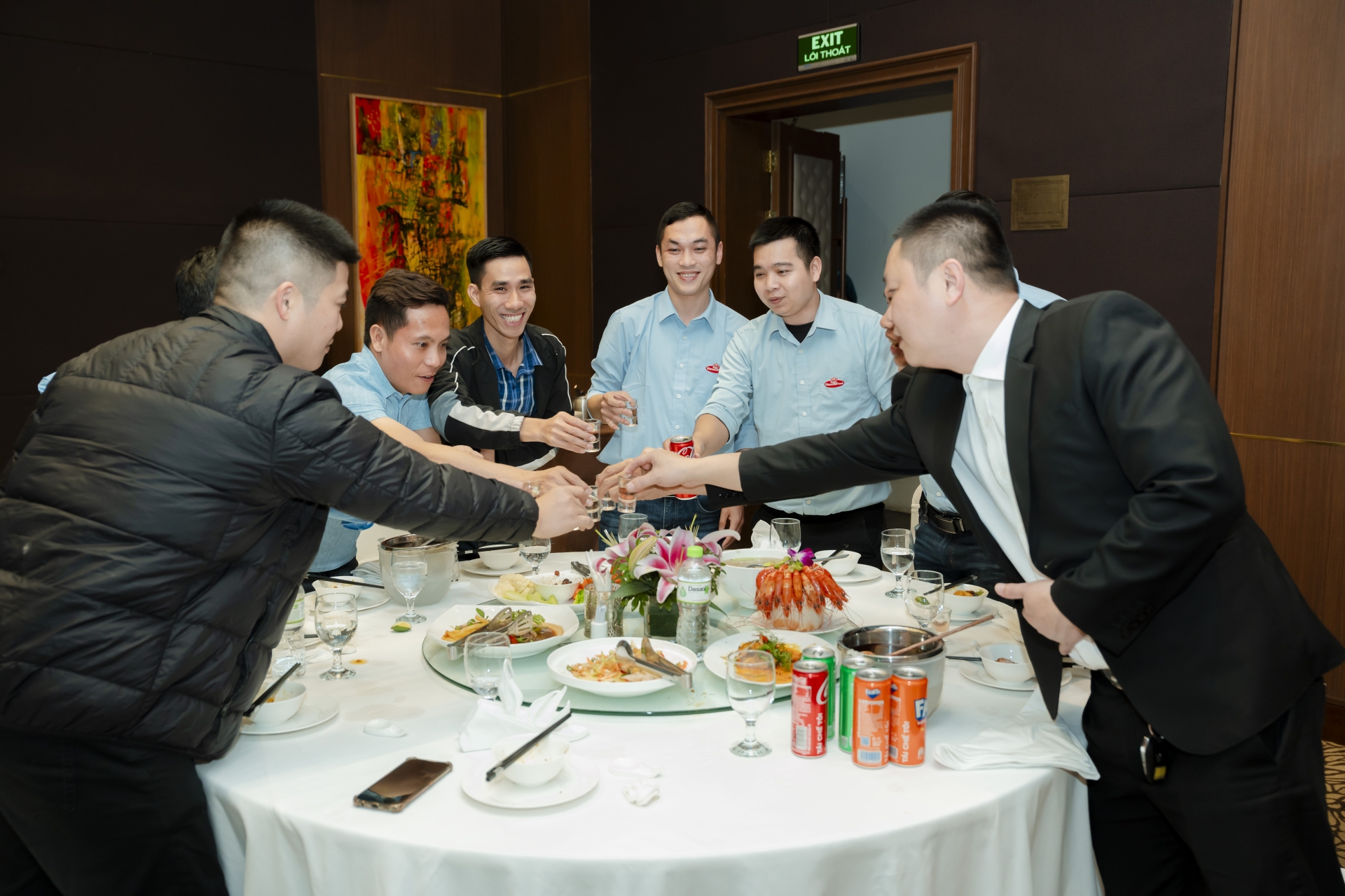 TRI ÂN KHÁCH HÀNG (19/03/2025)