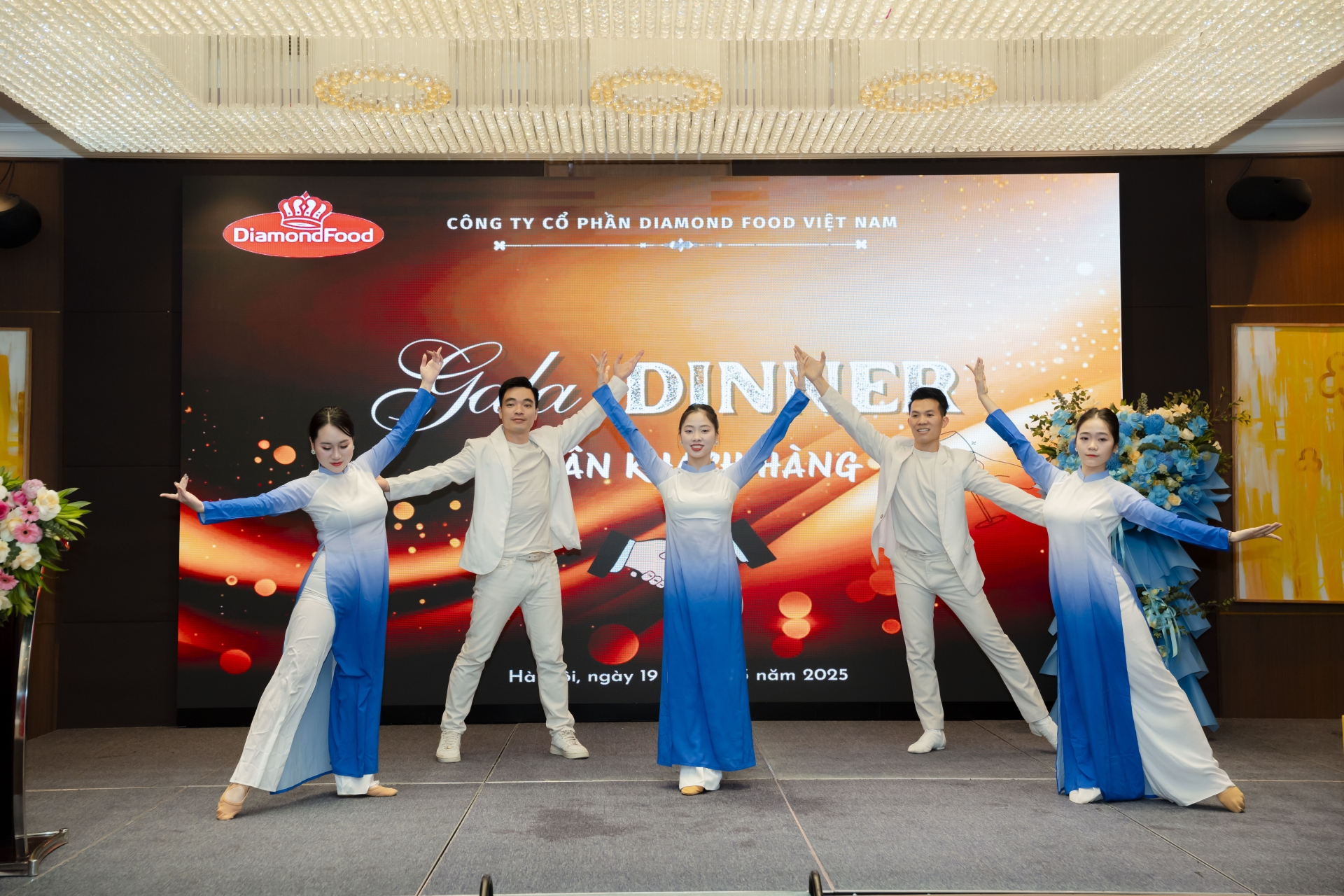 TRI ÂN KHÁCH HÀNG (19/03/2025)