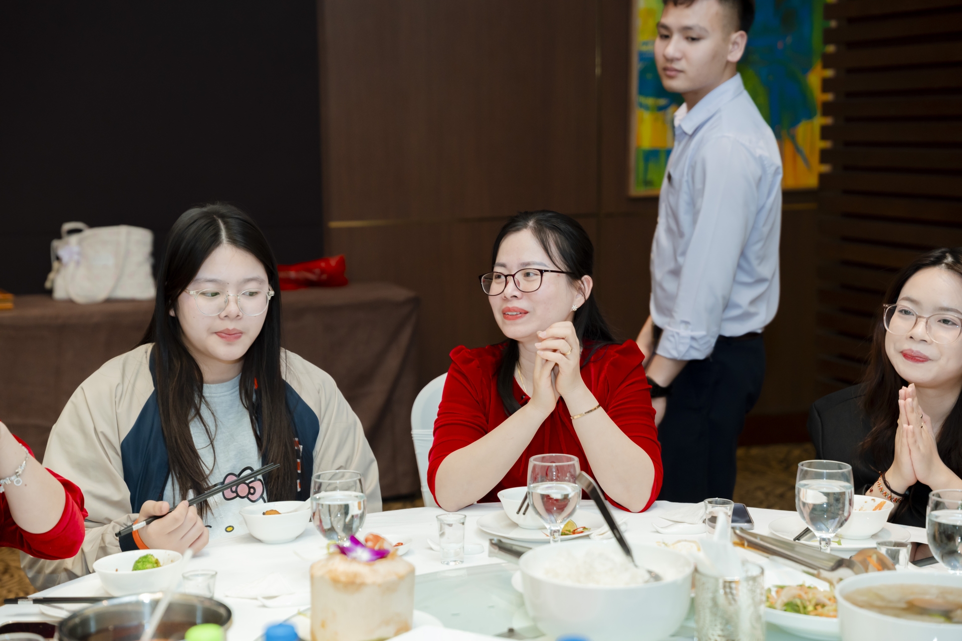 TRI ÂN KHÁCH HÀNG (19/03/2025)