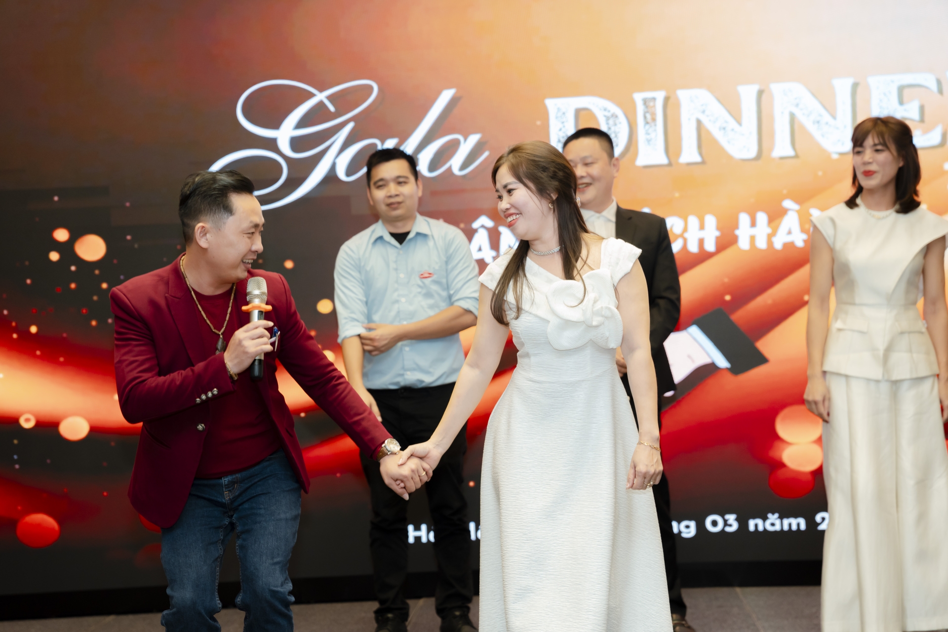 TRI ÂN KHÁCH HÀNG (19/03/2025)