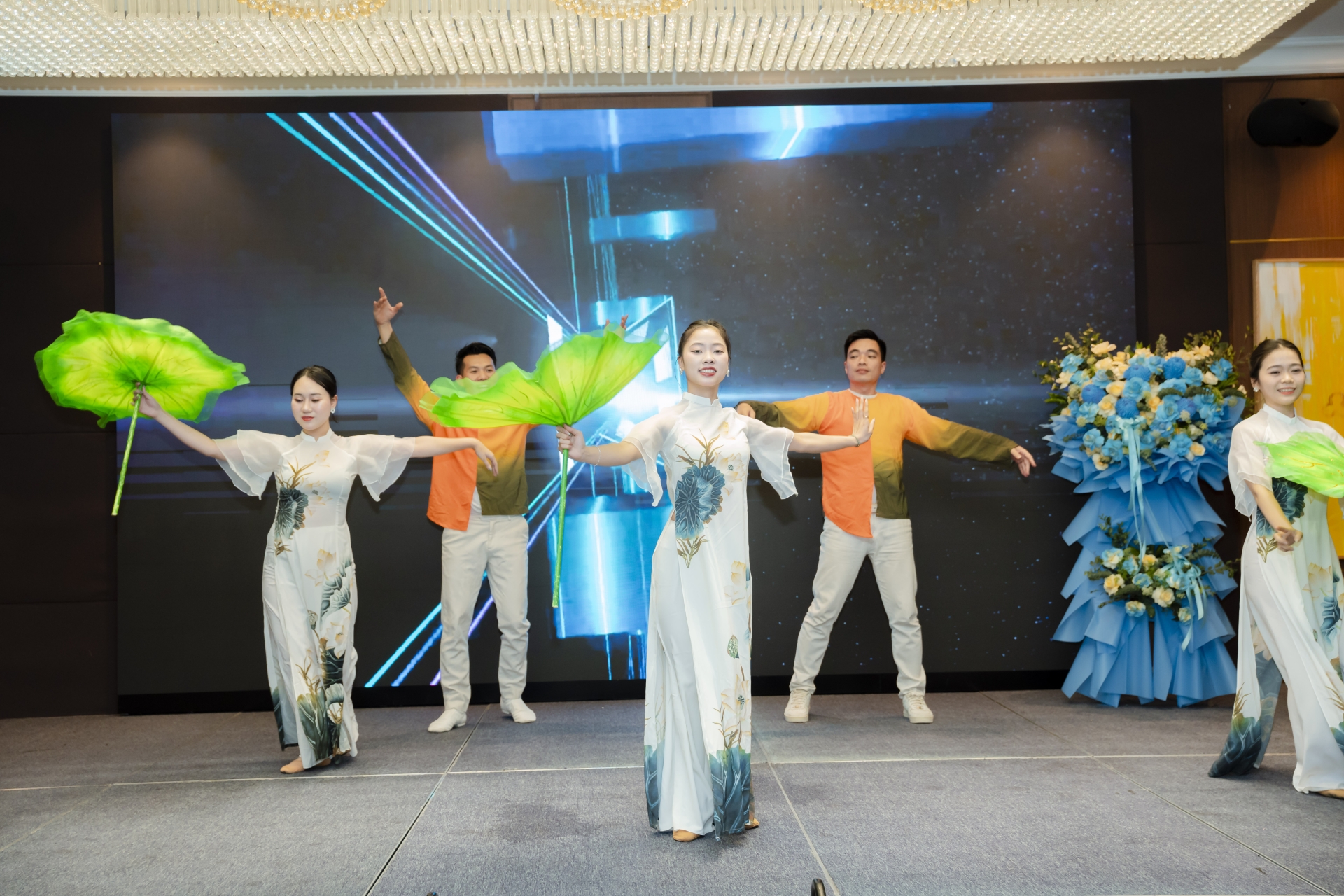 TRI ÂN KHÁCH HÀNG (19/03/2025)