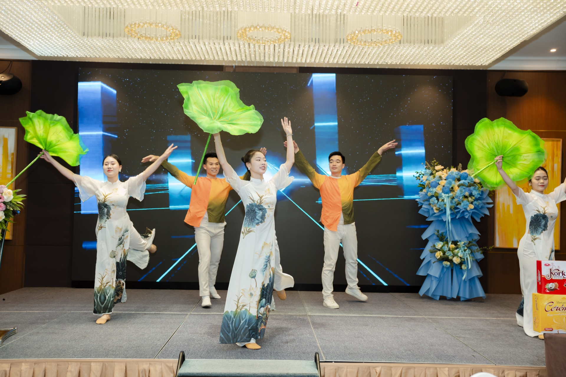 TRI ÂN KHÁCH HÀNG (19/03/2025)