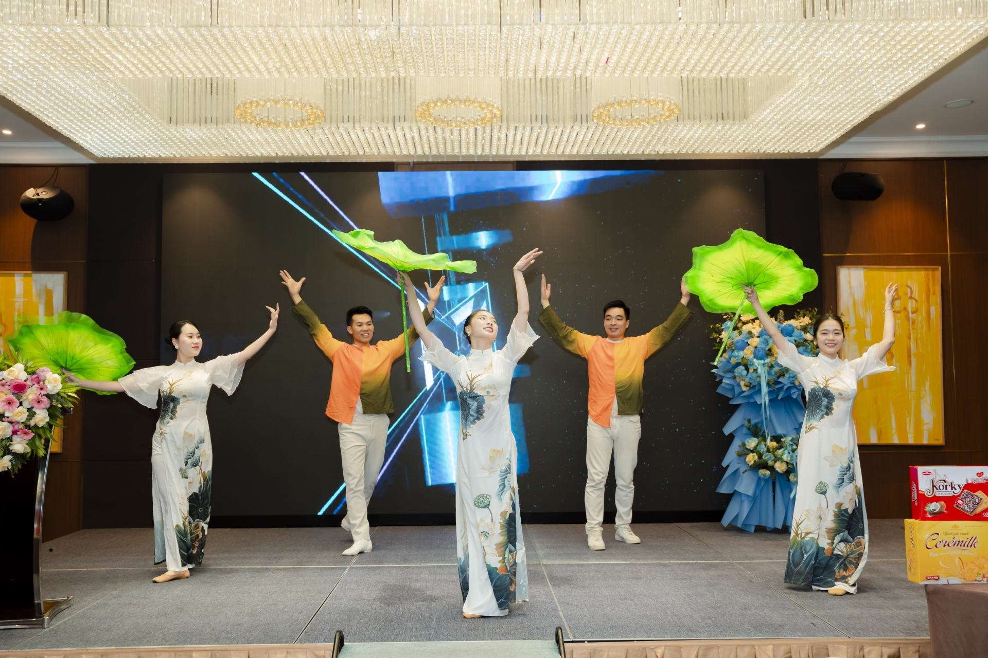 TRI ÂN KHÁCH HÀNG (19/03/2025)