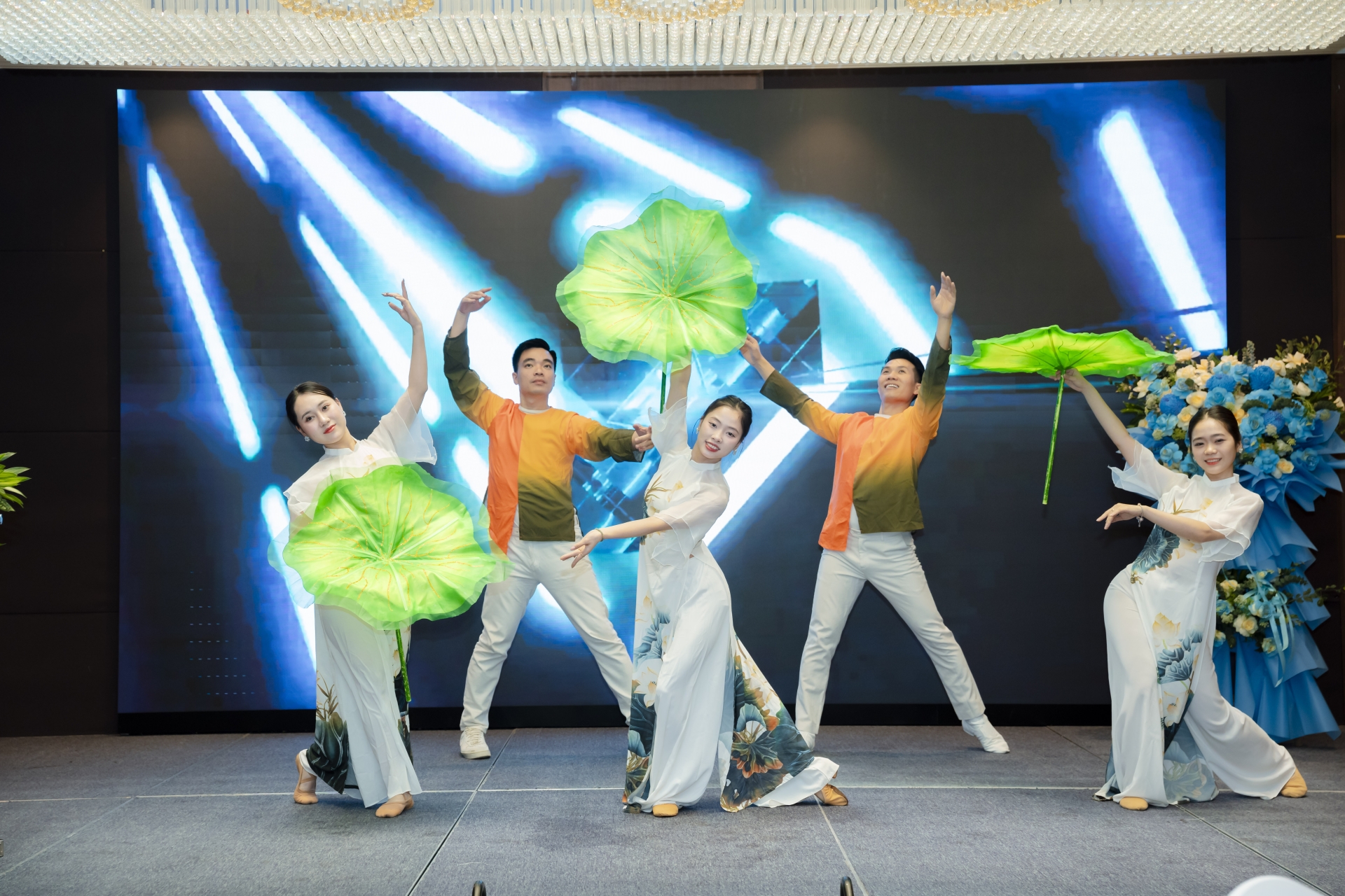 TRI ÂN KHÁCH HÀNG (19/03/2025)